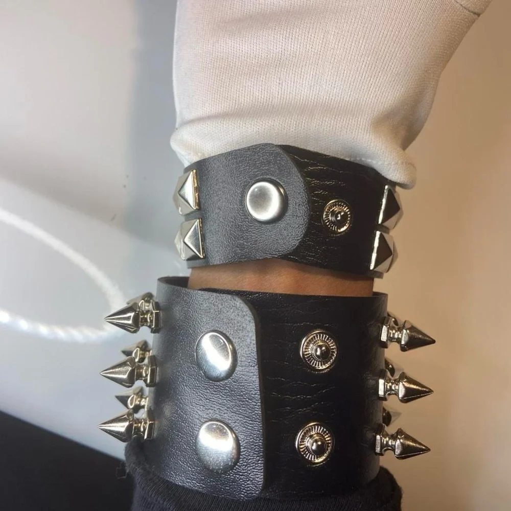 2 pcs Gothic Spiked studded faux leather punk bracelet emo Rivets